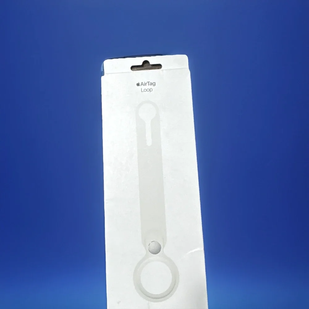 GENUINE‎ Apple AirTag Loop Air Tag MX4F2ZM/A - White